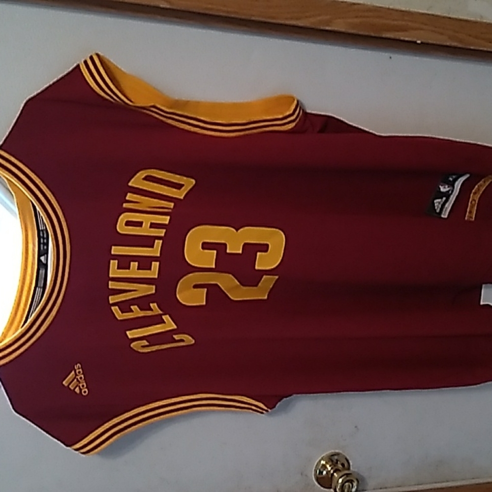 Cleveland lebron james jersey adidas 2XL